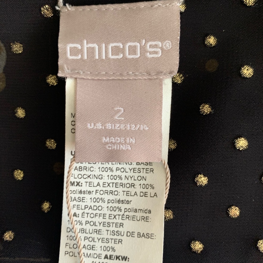Chico's reversible button blouse.Tunic length.Chico's Size 2 (L/XL)Never worn. - Picture 3 of 9